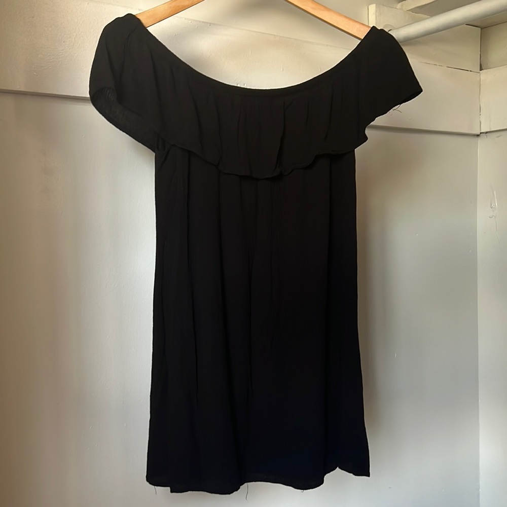 Off-shoulder ruffle little black dress, size M  (BOGO free)